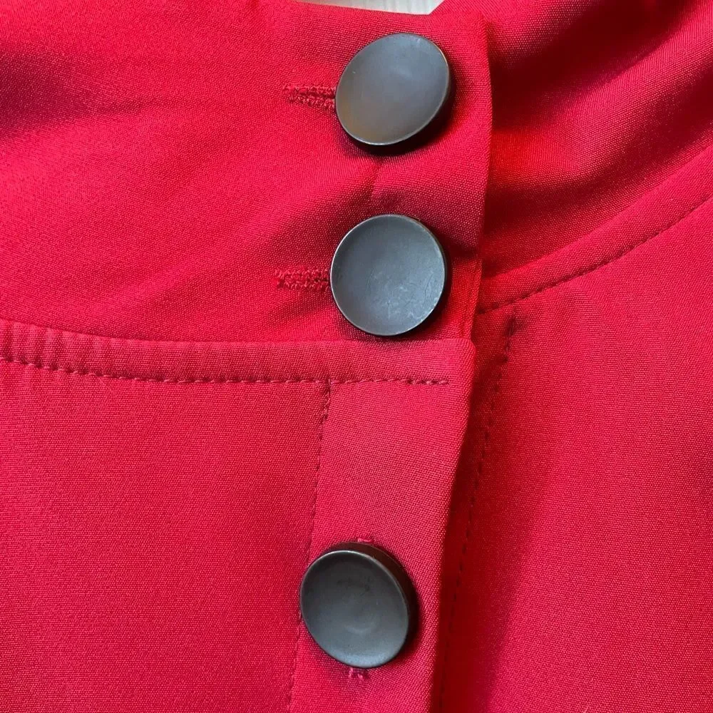 RED HIGH LOW LIGHT WEIGHT JACKET/WINDBREAKER. LITTLE RED RIDING HOOD STYLE NWOT